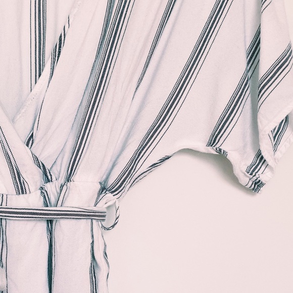 Lulu’s White Striped Short Sleeve V-Neck Romper - Picture 6 of 15